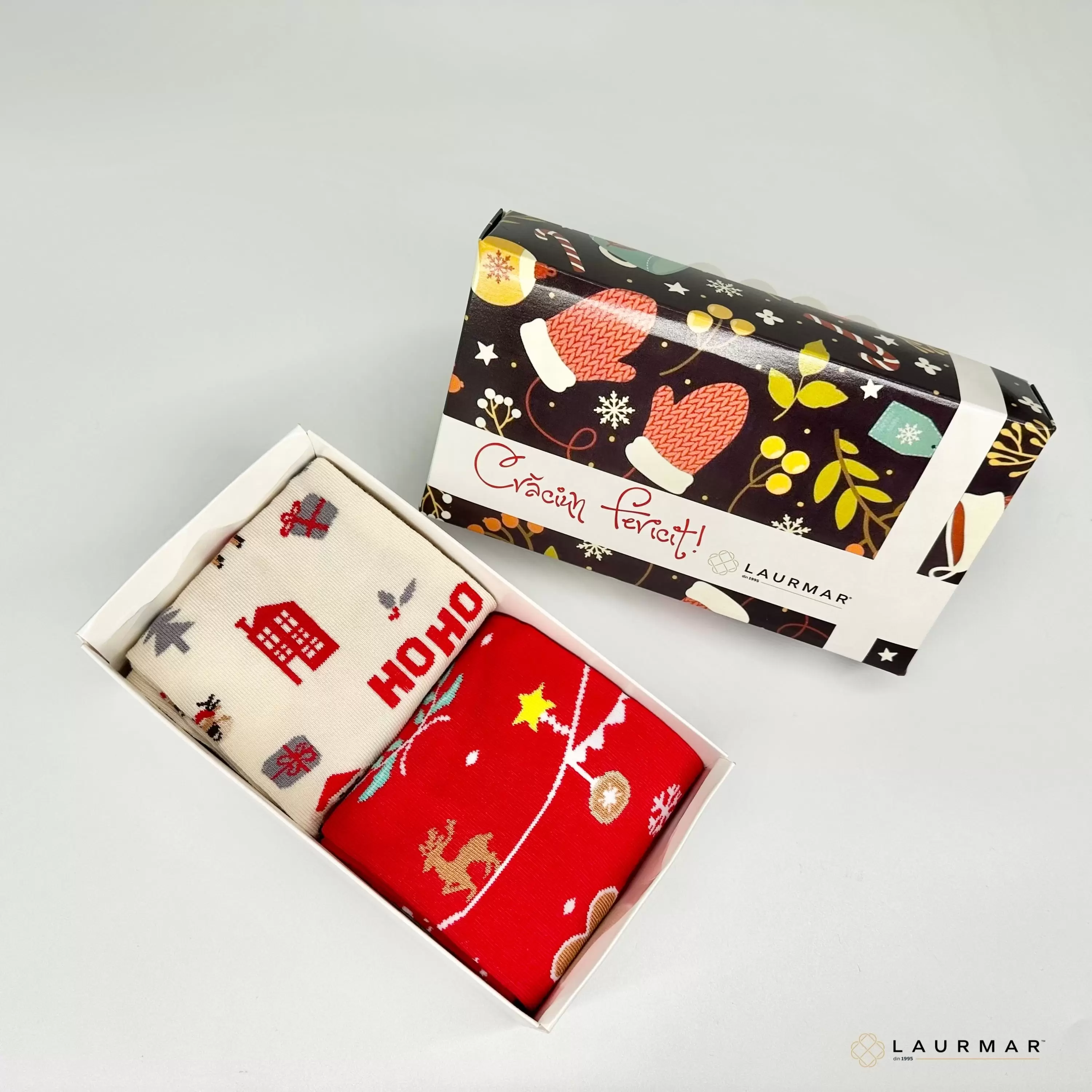 967.set-2-perechi-șosete-model-pentru--craciun.jpg 